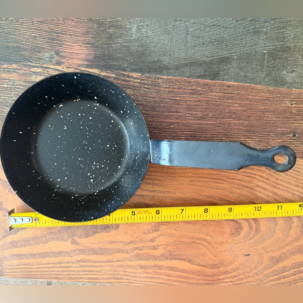 Small Black Speckled Skillet
